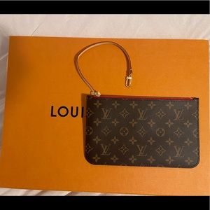 NWT LOUIS VUITTON MONOGRAM NEVERFULL POUCHETTE/WRISTLET